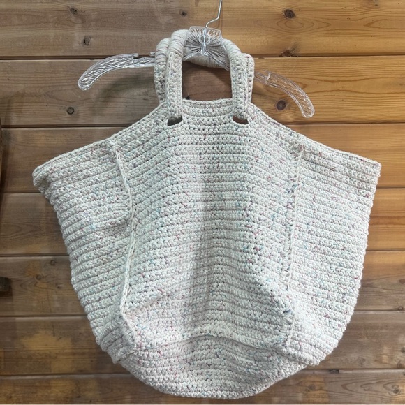 Handmade Knit Oversized Tote Bag Sturdy and Well Made! Market Shopping Bag - Picture 2 of 12